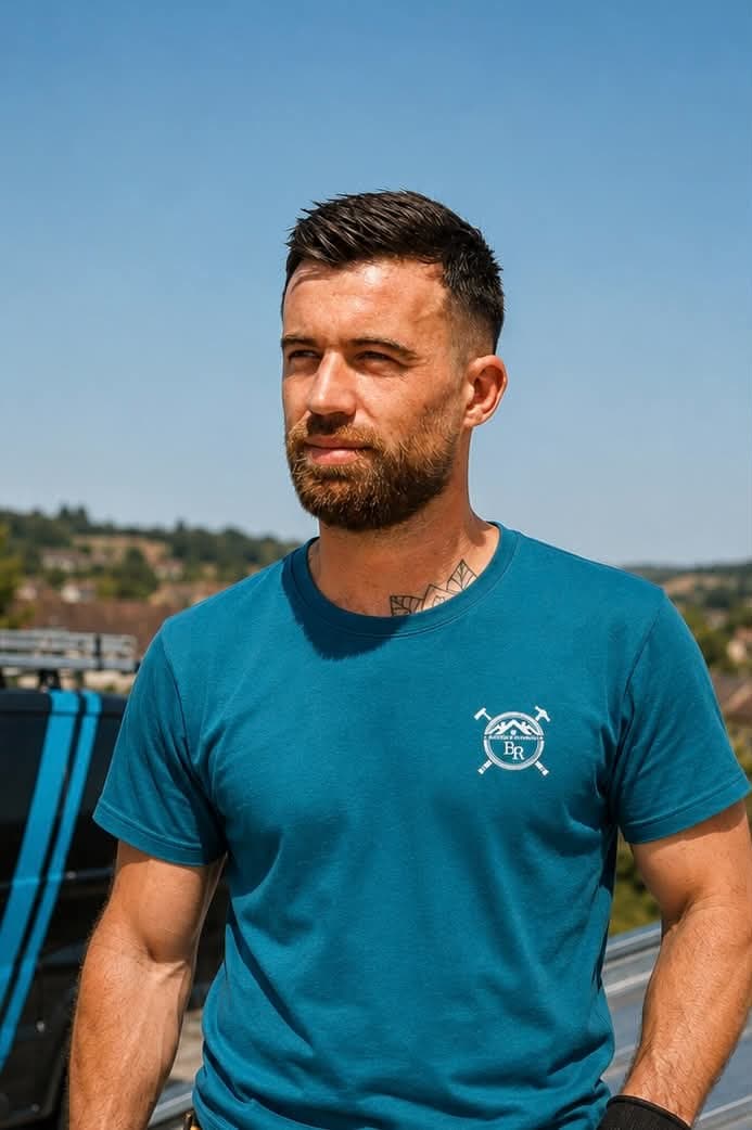 Romain Bonneau, Artisan zingueur-couvreur